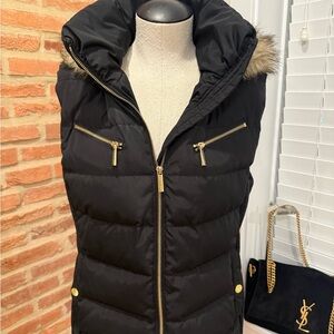 MICHAEL Michael Kors Black Quilted Puffer Vest with Faux Fur Hood